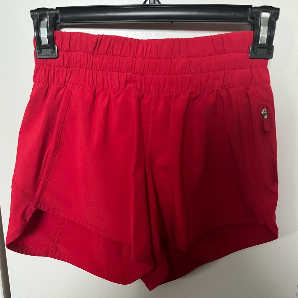 Lululemon Tracker Short Low Rise Red- Size 2